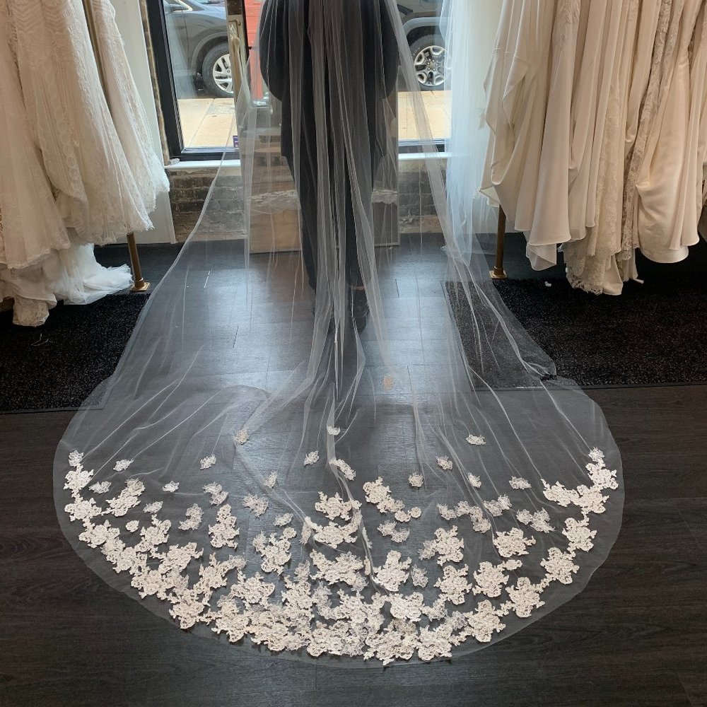 Cathedral Length Lace Veil | Sara Gabriel Annie